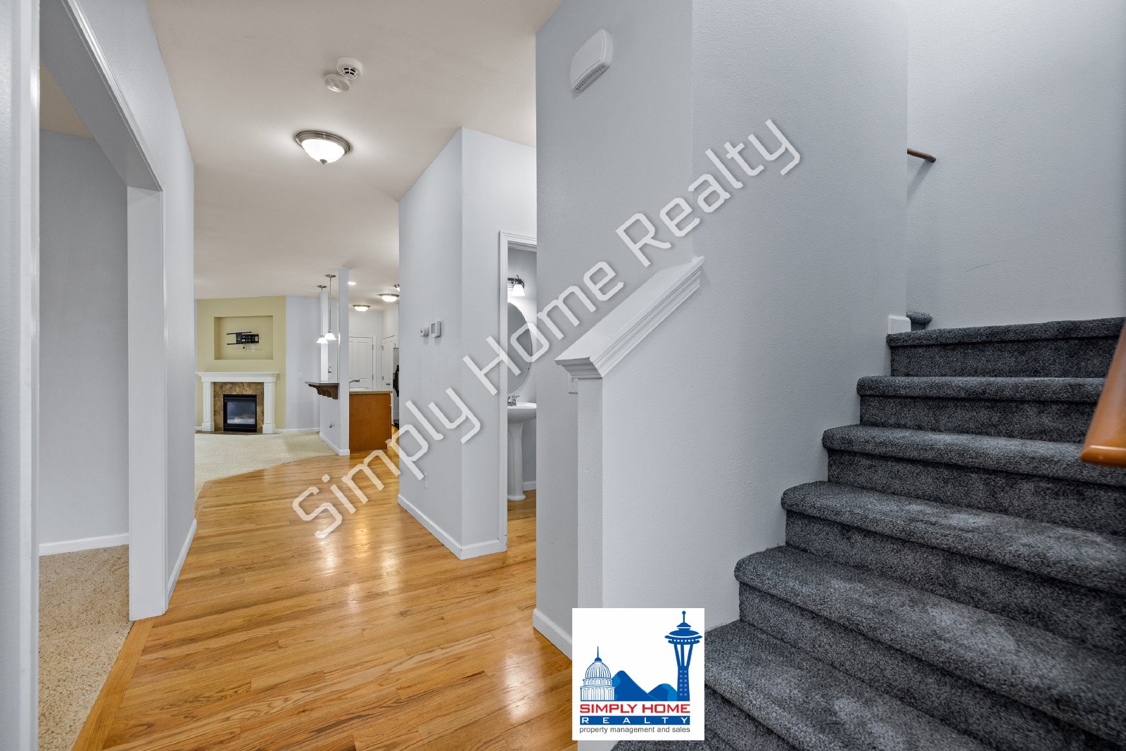 7605 Kodiak Ave NE property image