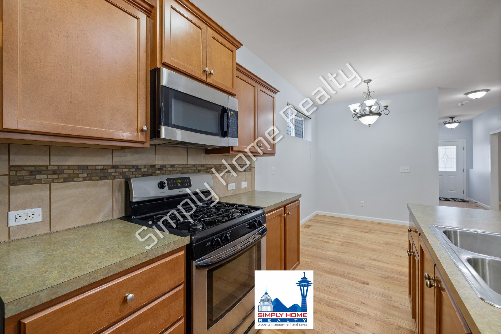 7605 Kodiak Ave NE property image