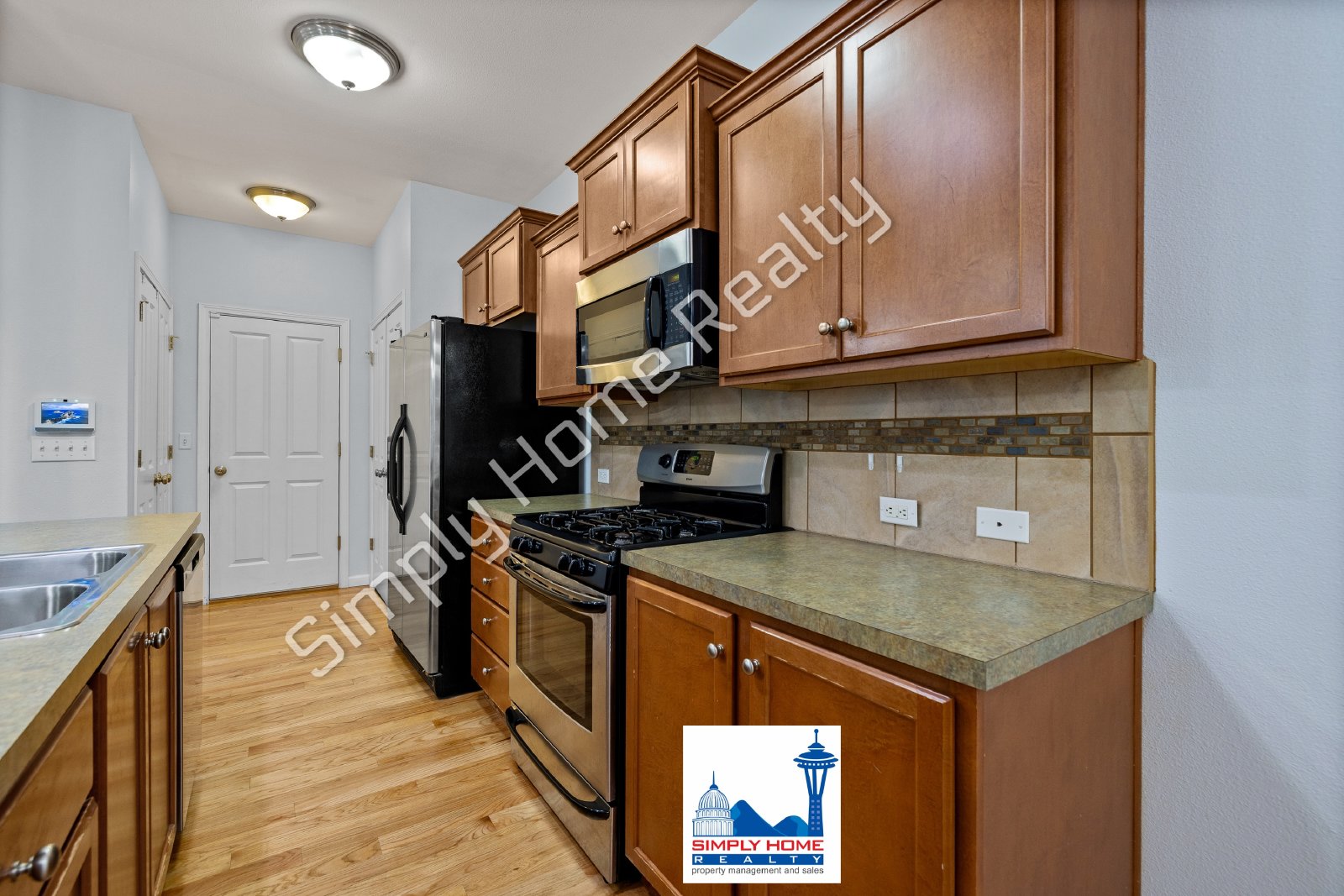 7605 Kodiak Ave NE property image