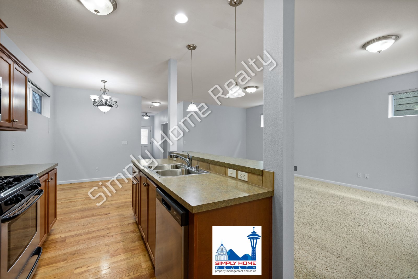 7605 Kodiak Ave NE property image