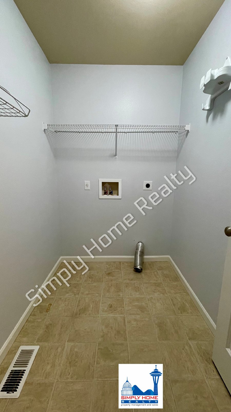 7605 Kodiak Ave NE property image