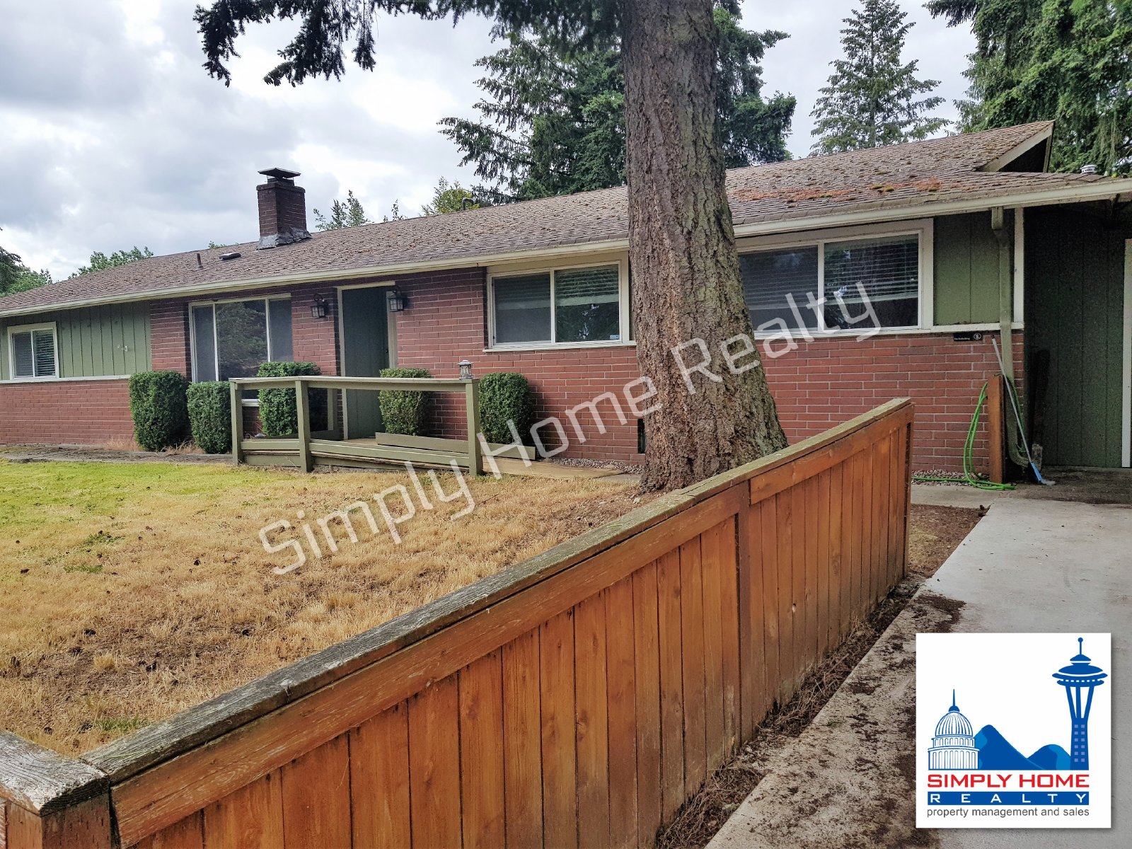 Conveniently located 4 bedroom/2.5 bath home property image