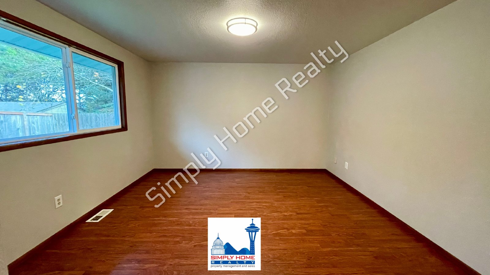 5520 61st AVE SE property image