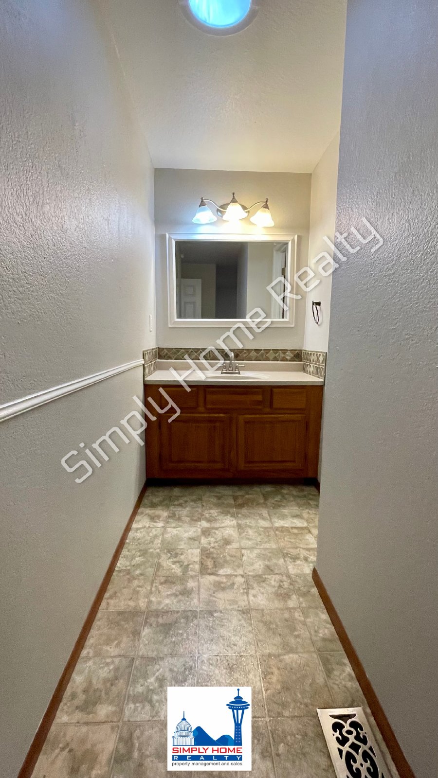 5520 61st AVE SE property image