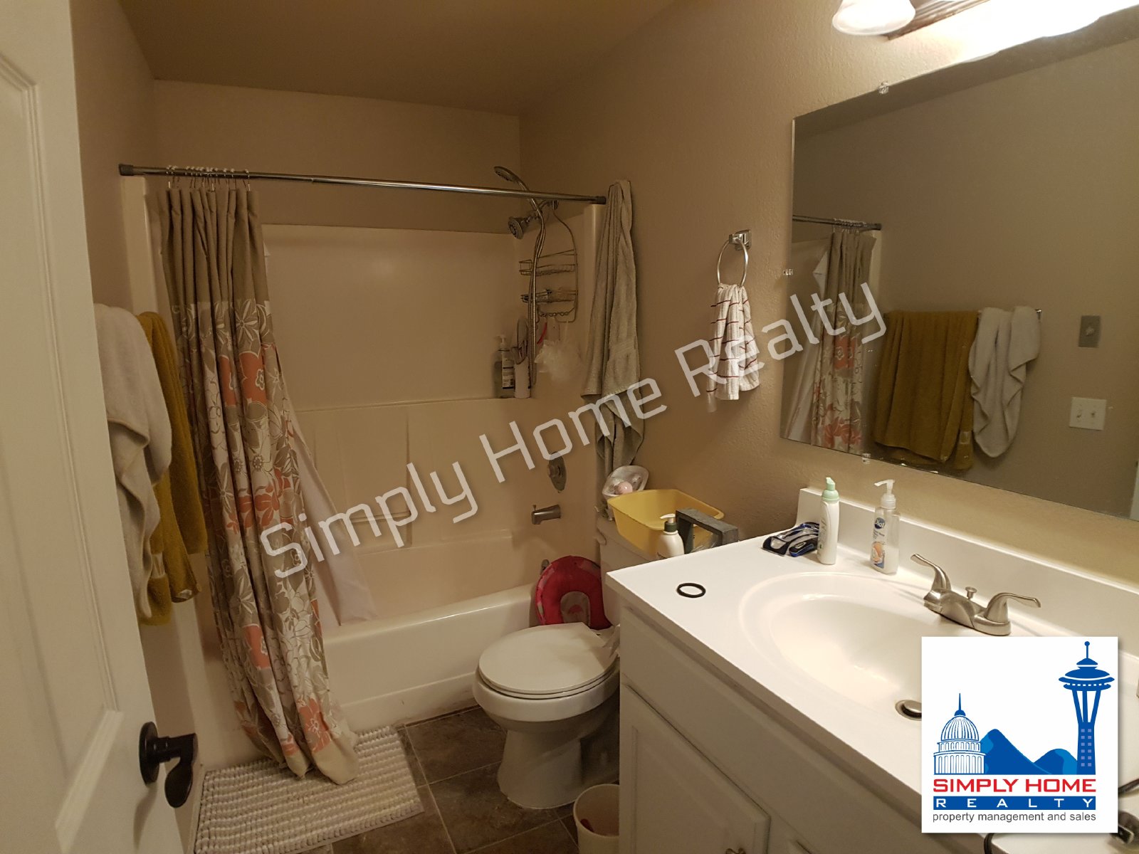 612 Malibu Dr SE property image