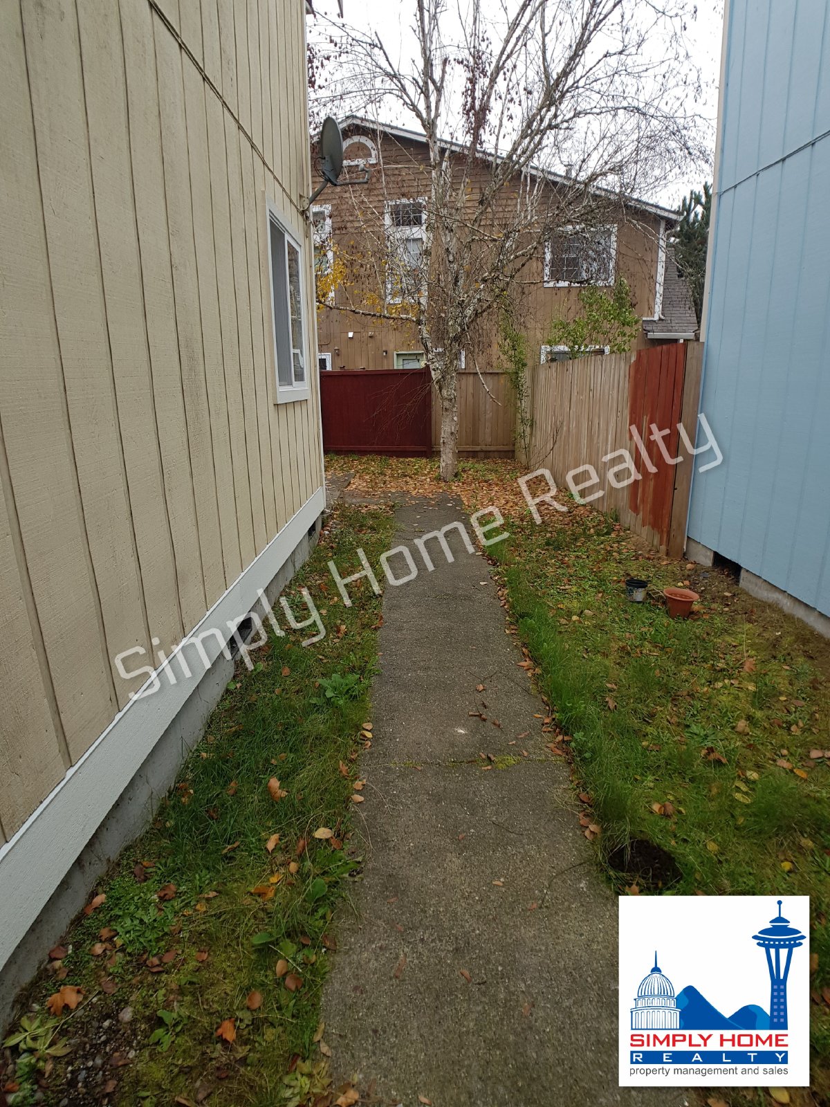 612 Malibu Dr SE property image