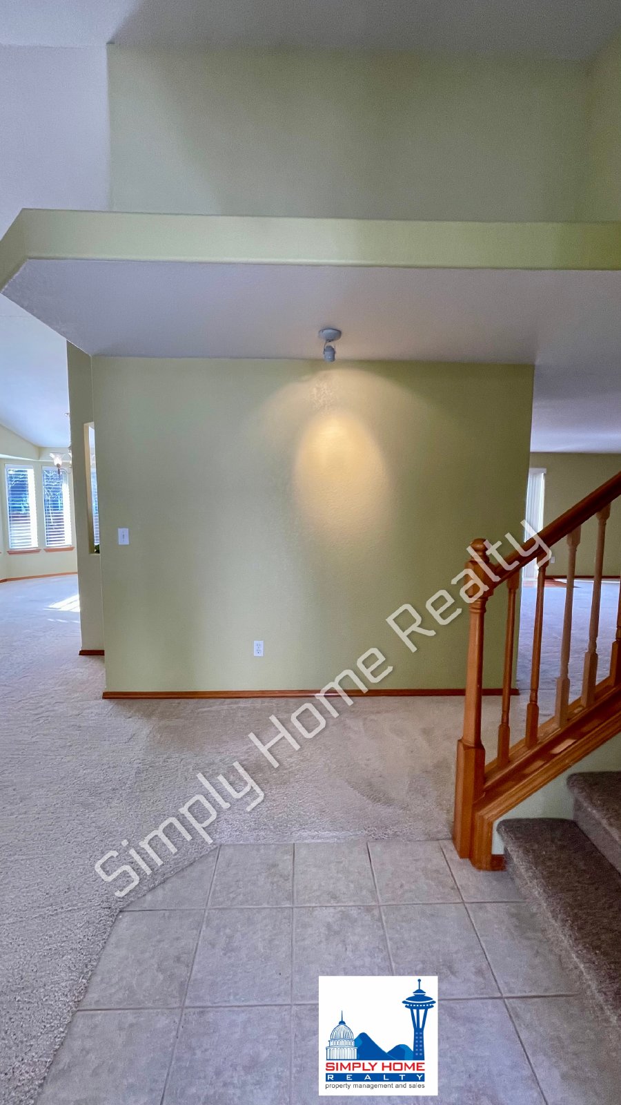 5049 Siskiyou St SE property image