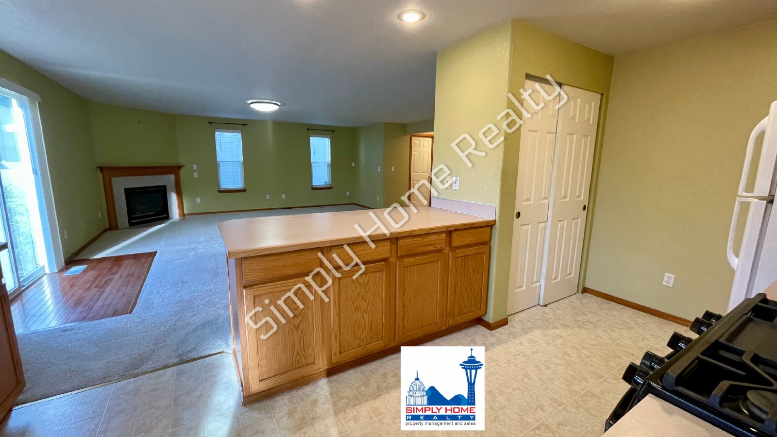 5049 Siskiyou St SE property image