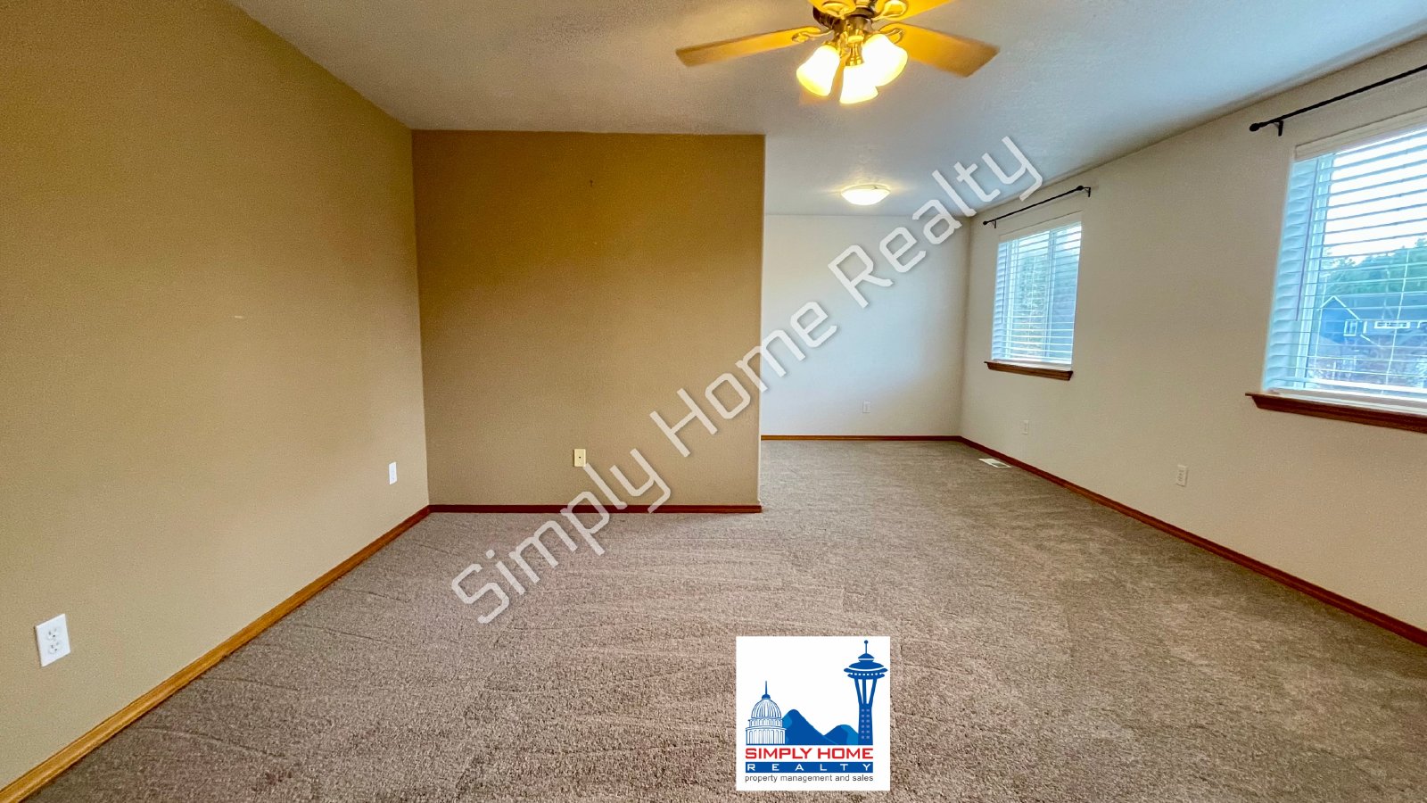 5049 Siskiyou St SE property image