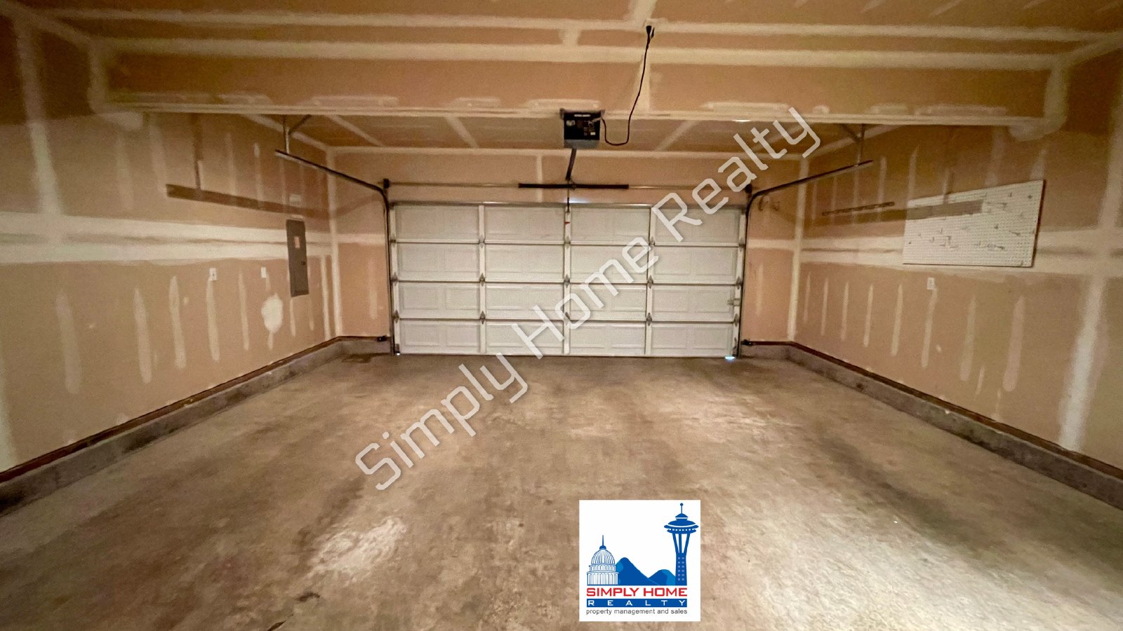 5049 Siskiyou St SE property image