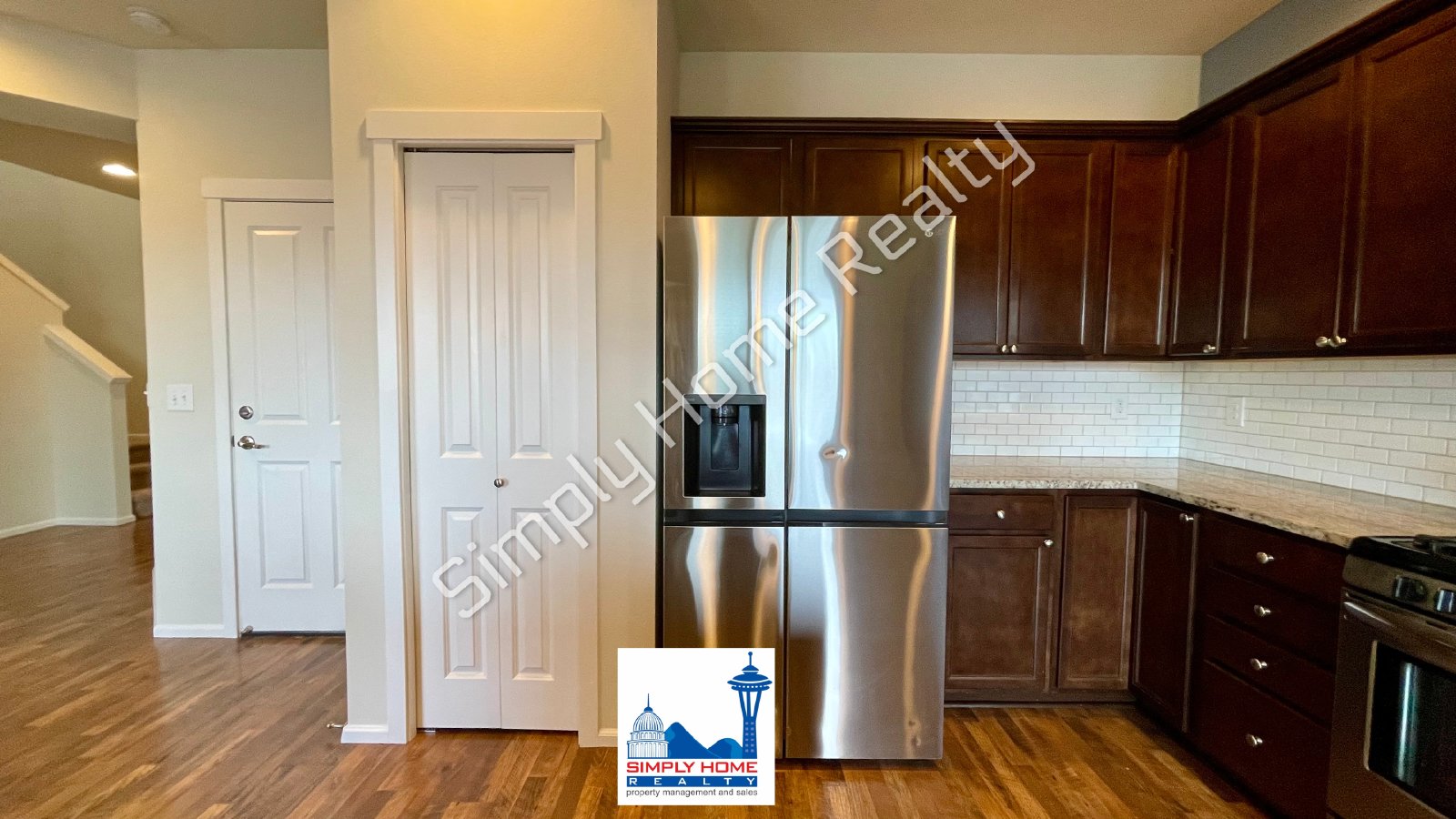 2420 BURLWOOD ST NE property image