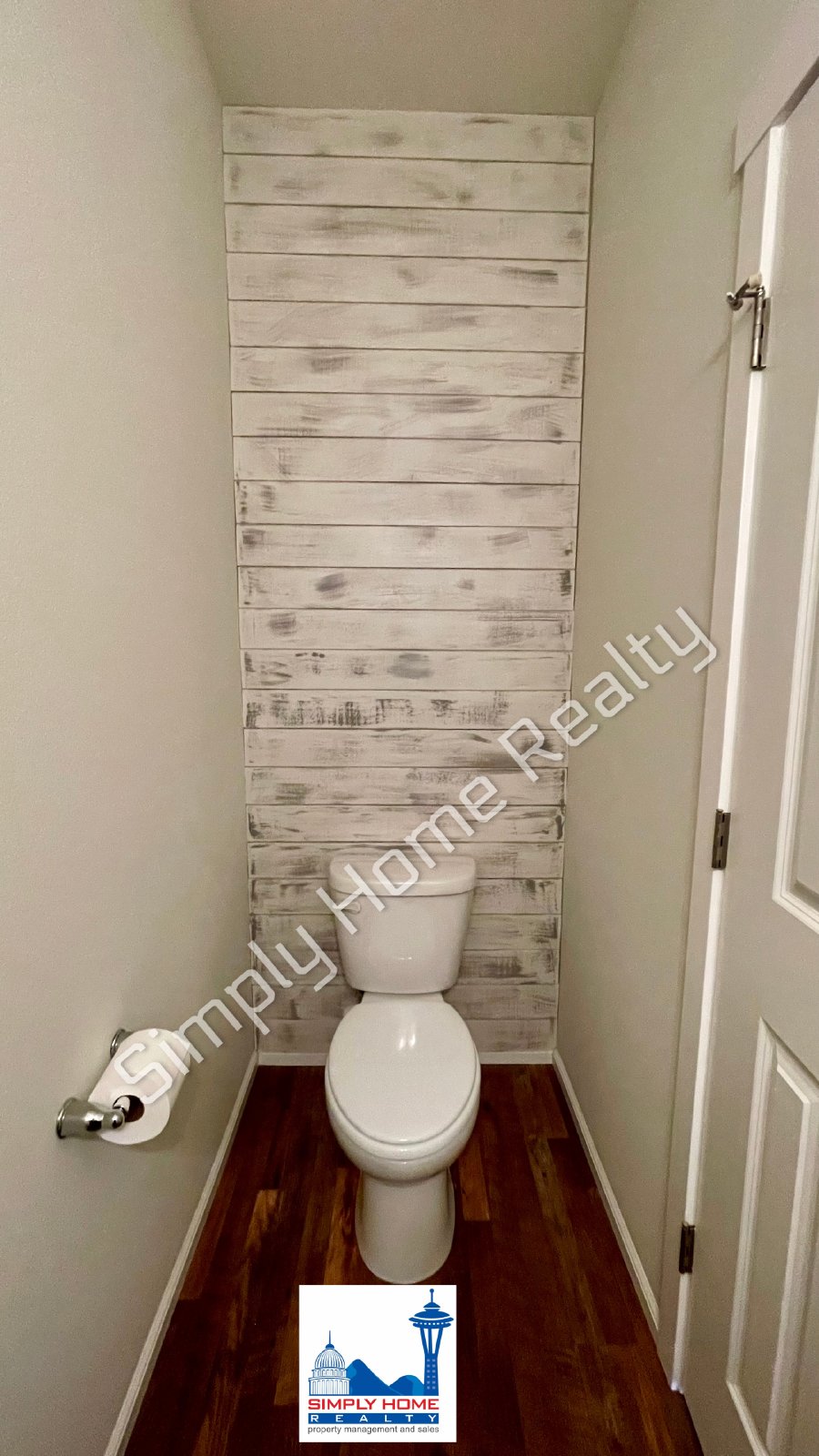 2420 BURLWOOD ST NE property image