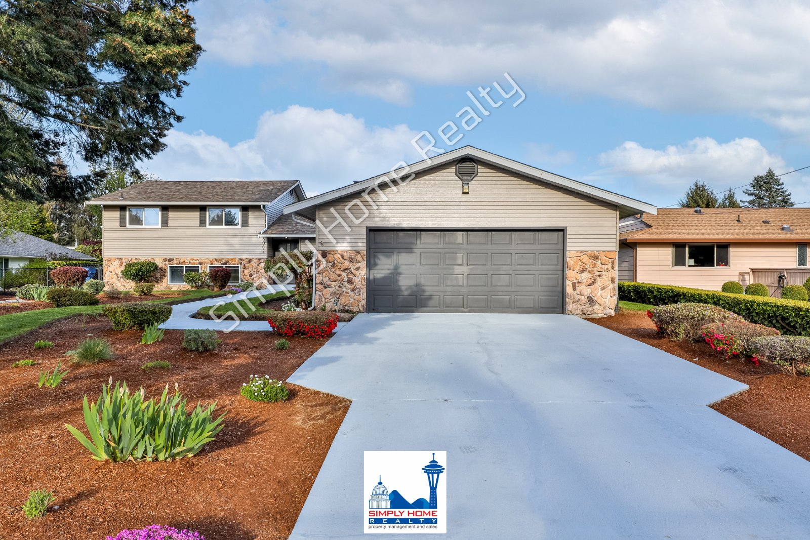 6002 Cotton Dr SE property image