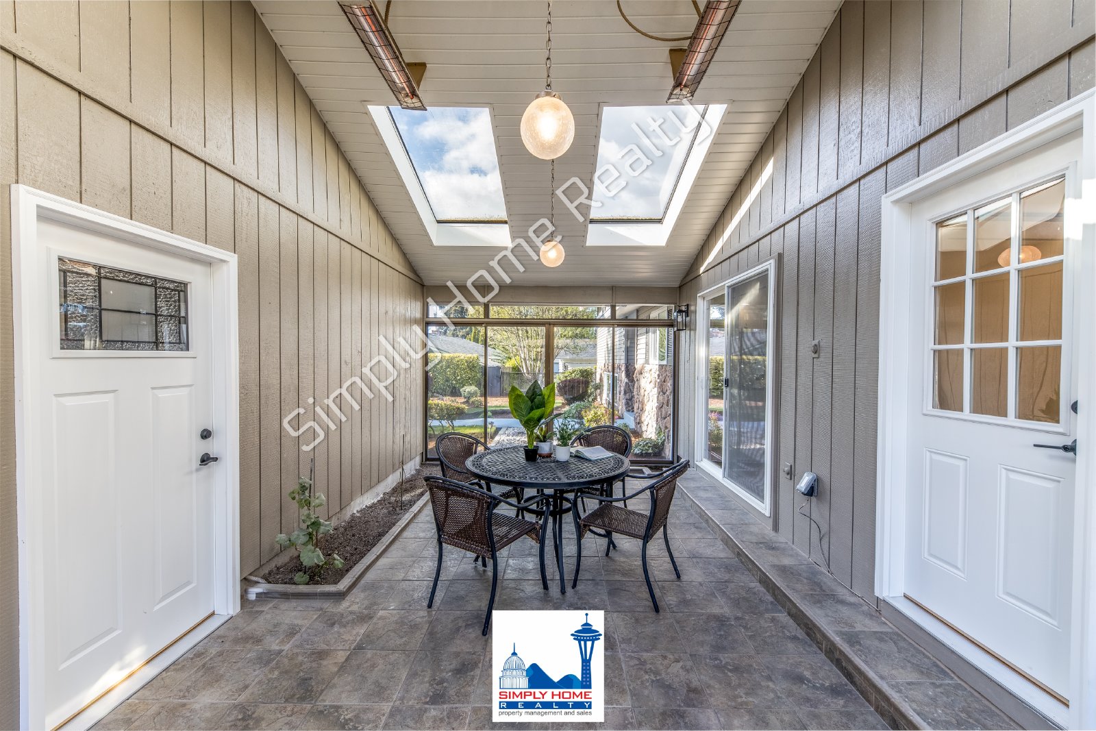 6002 Cotton Dr SE property image