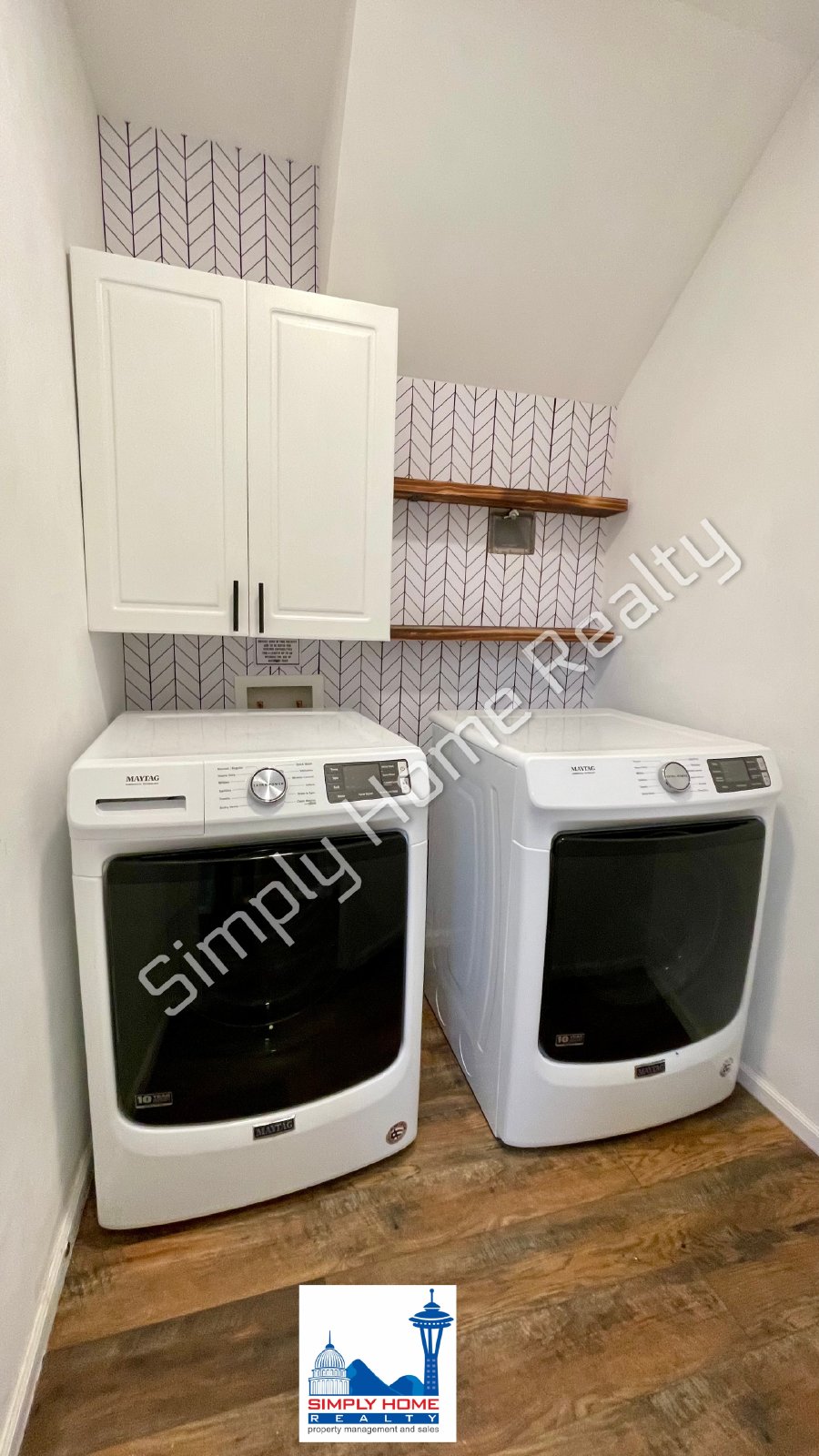 5916 Illinois Ln SE #A property image