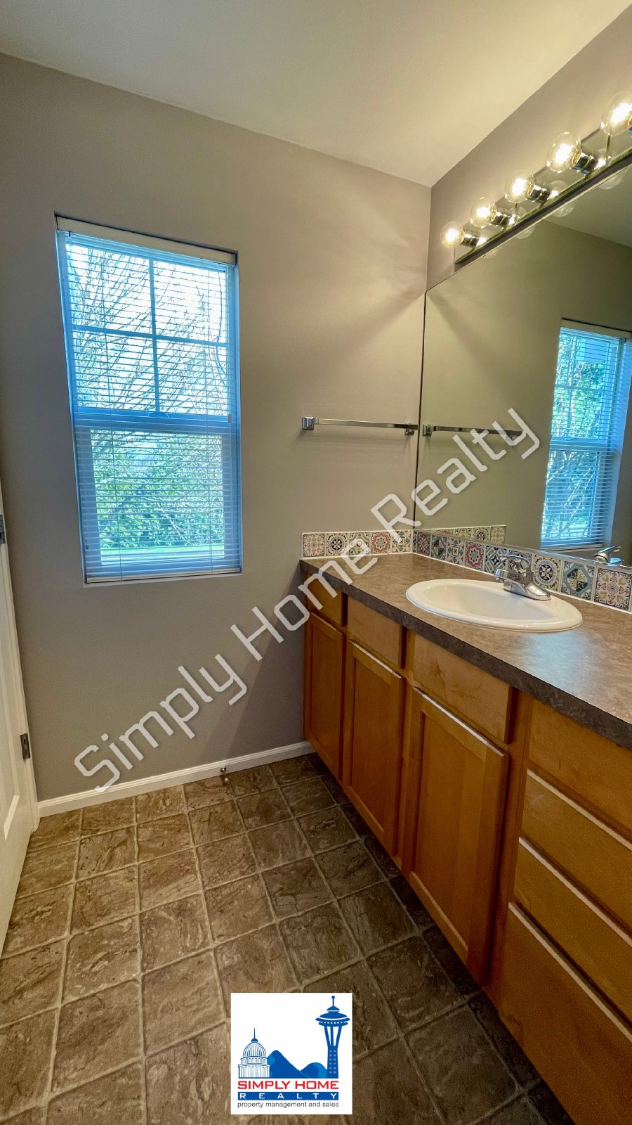 5916 Illinois Ln SE #A property image