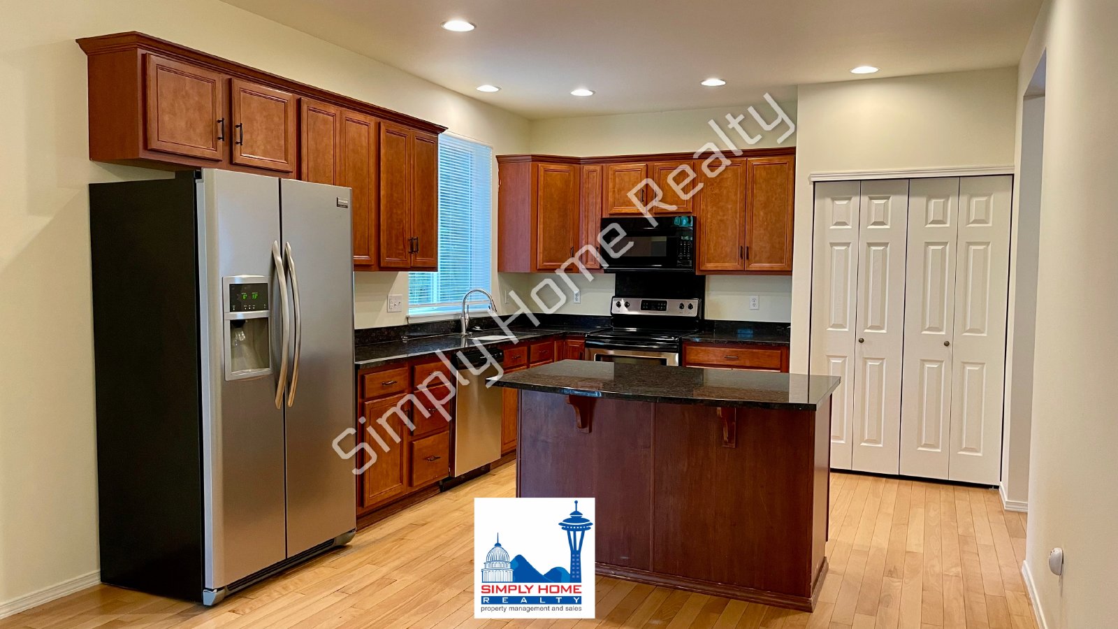 6546 36th Ln SE property image