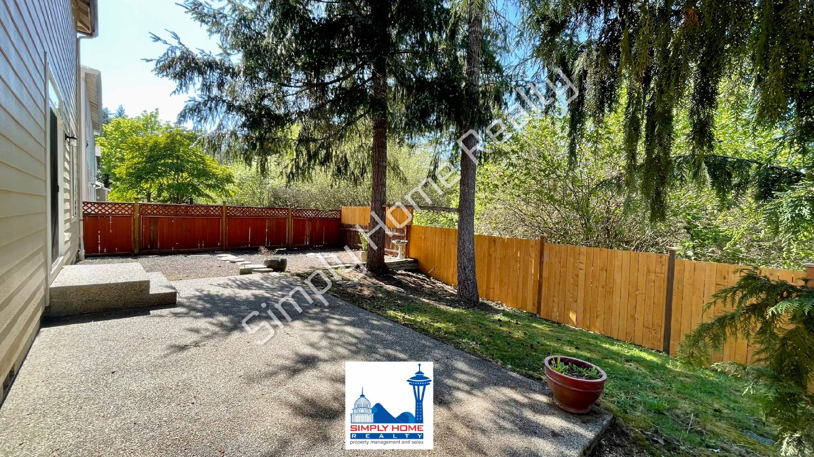 6546 36th Ln SE property image