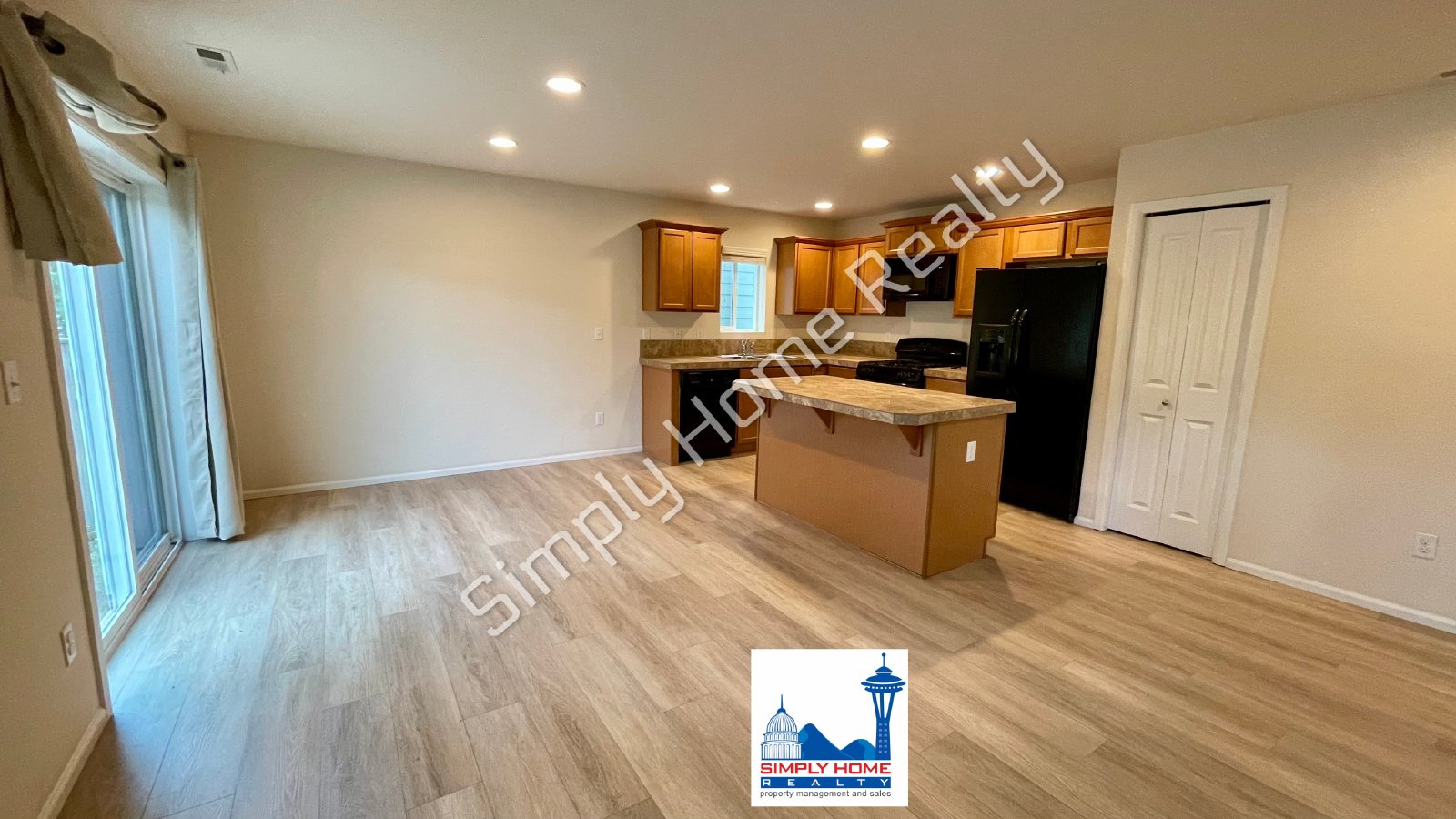 4 Bedroom Corner Lot property image