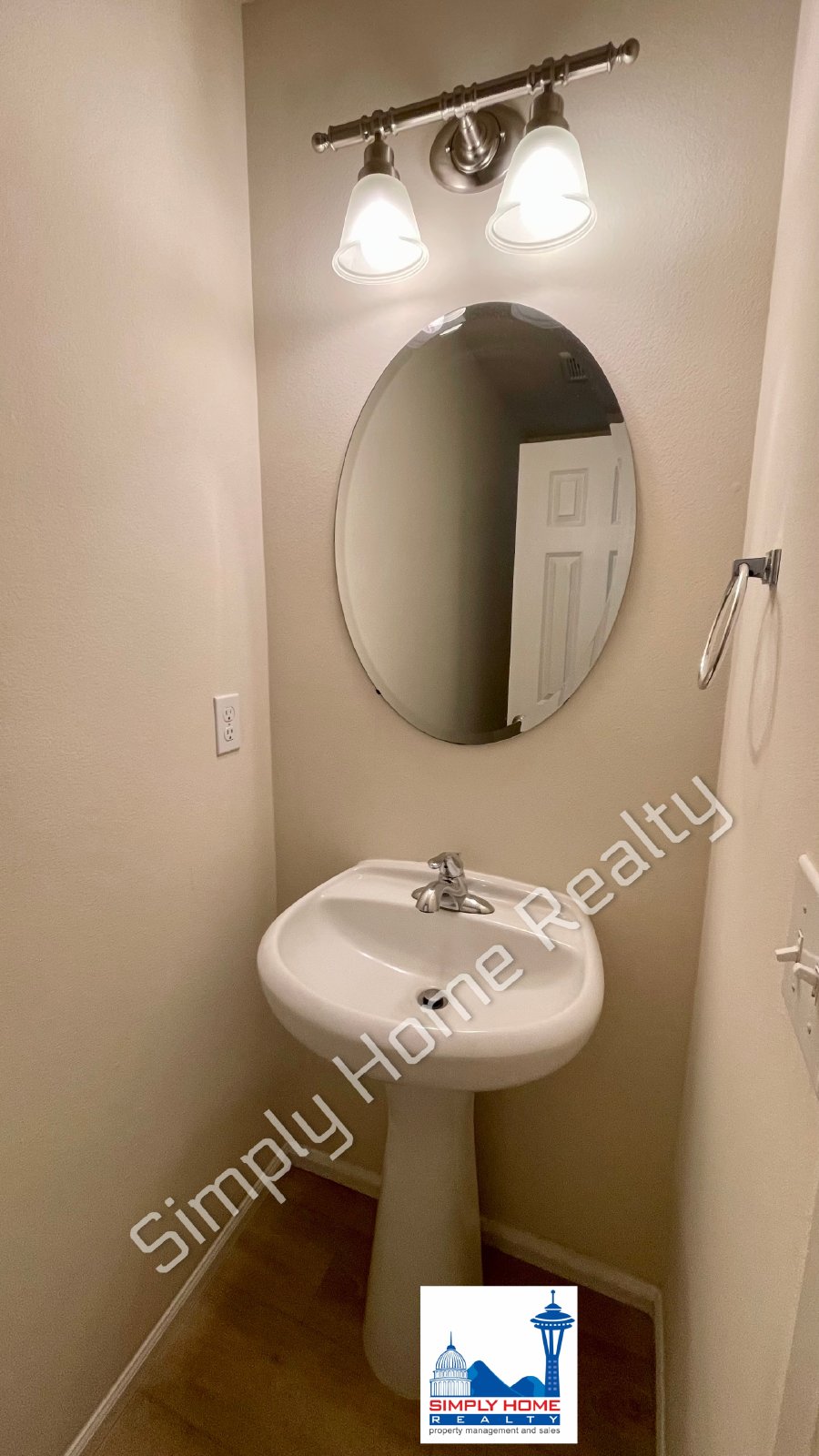4 Bedroom Corner Lot property image