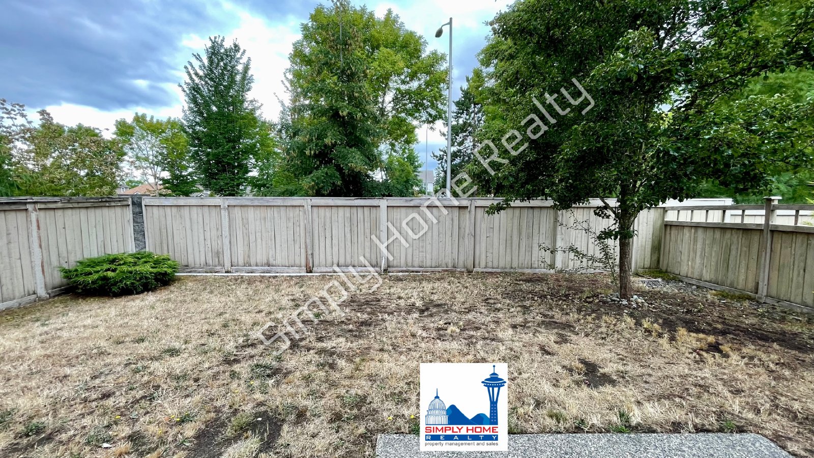 4 Bedroom Corner Lot property image