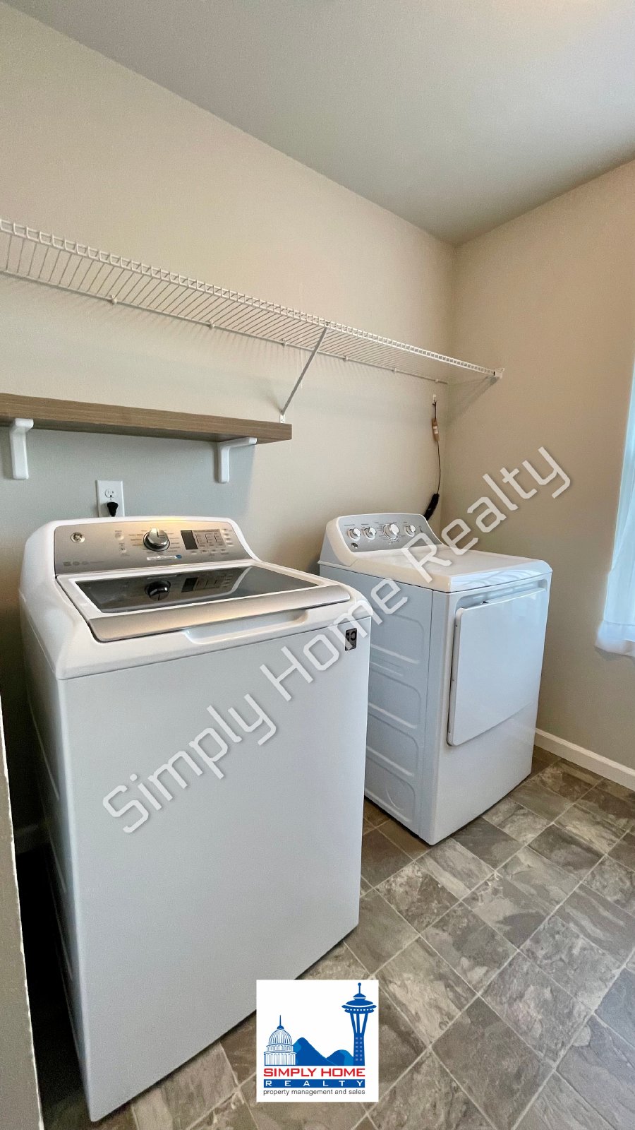 5021 Andrew St SE property image