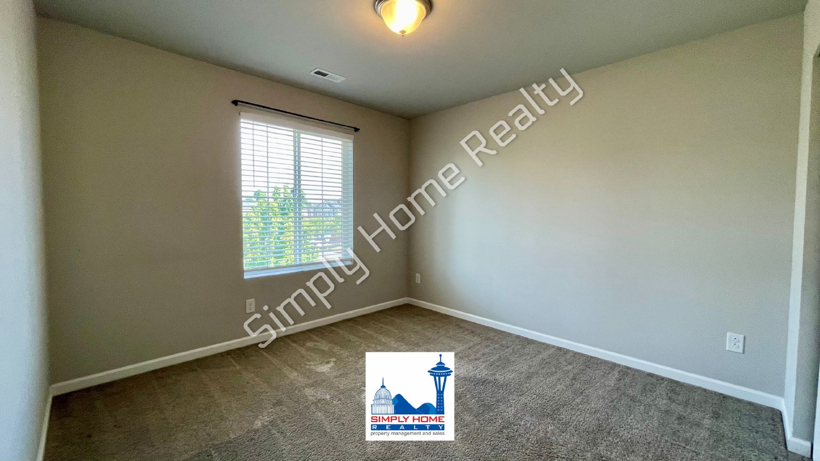 5021 Andrew St SE property image