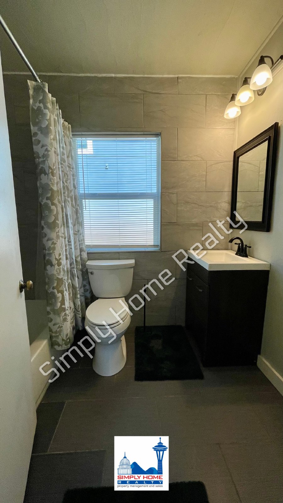 3314 S Sawyer St property image
