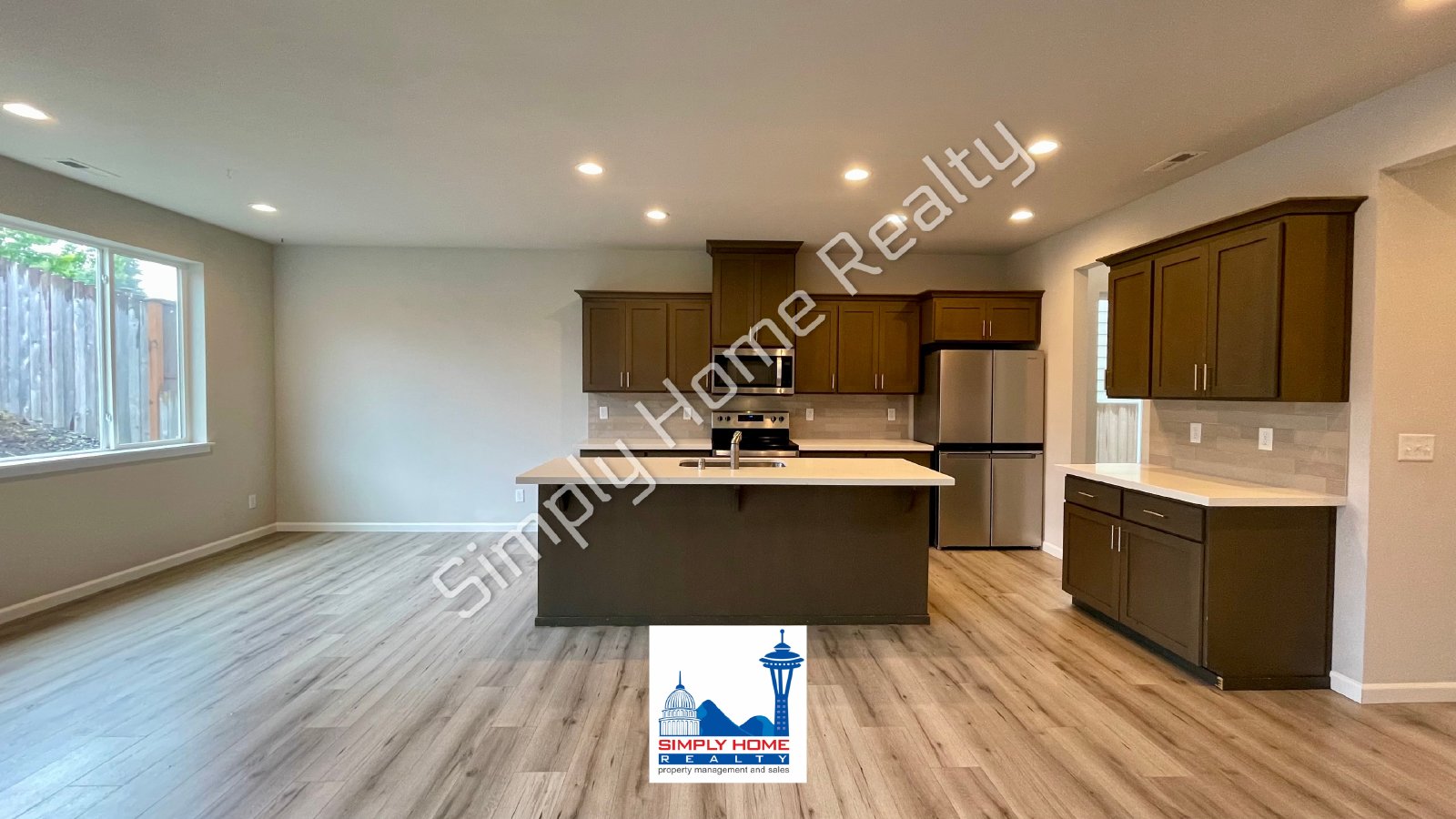 6653 Percy Ln SE property image