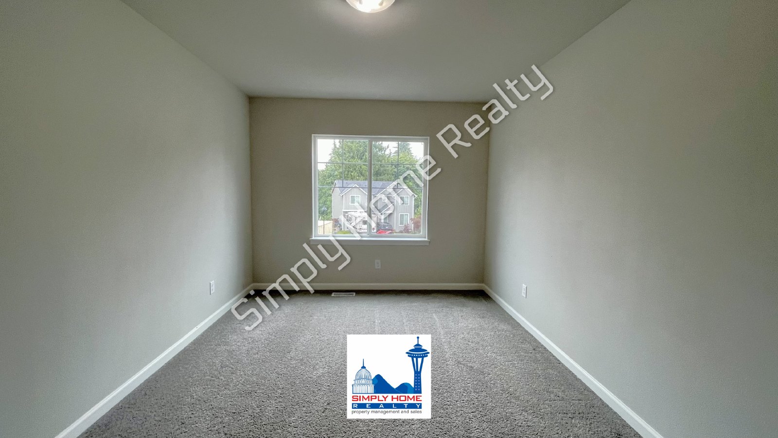 6653 Percy Ln SE property image