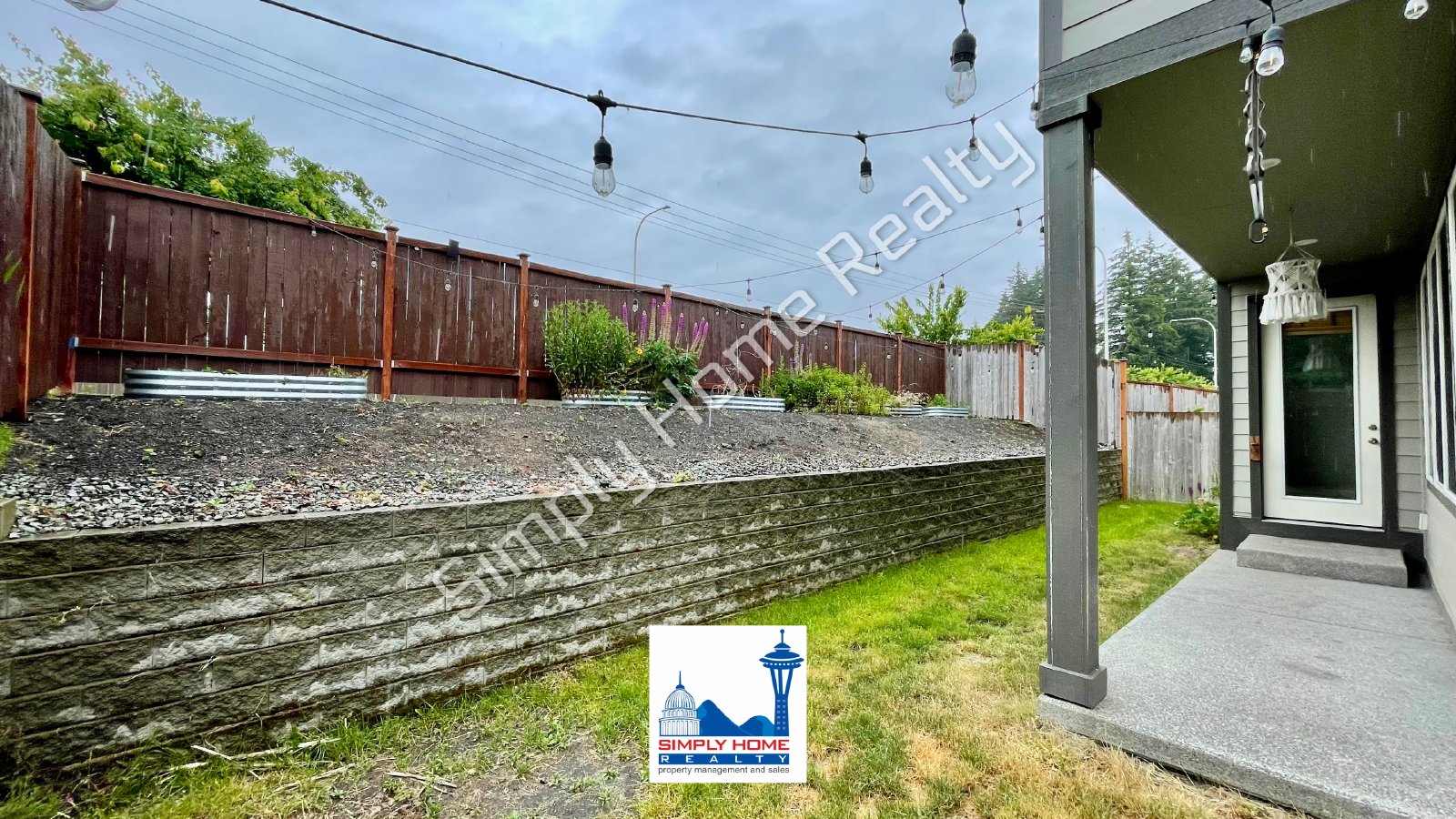 6653 Percy Ln SE property image