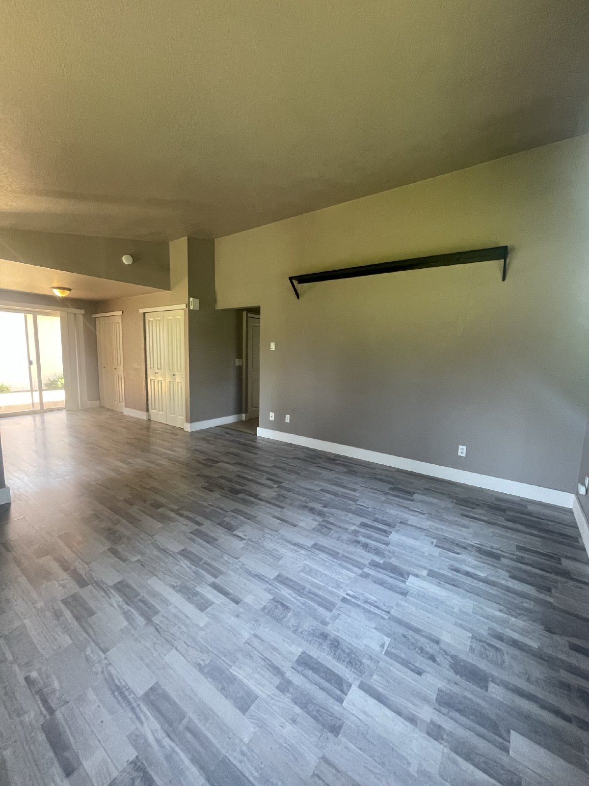 649 Bavarian Ln SE property image
