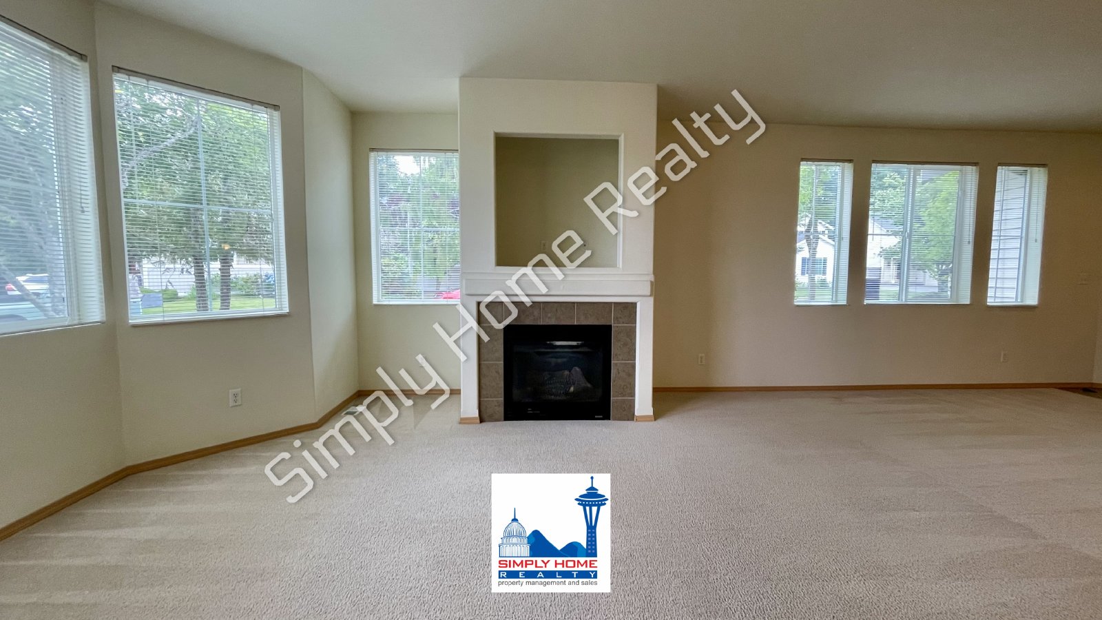 1399 Hudson St property image