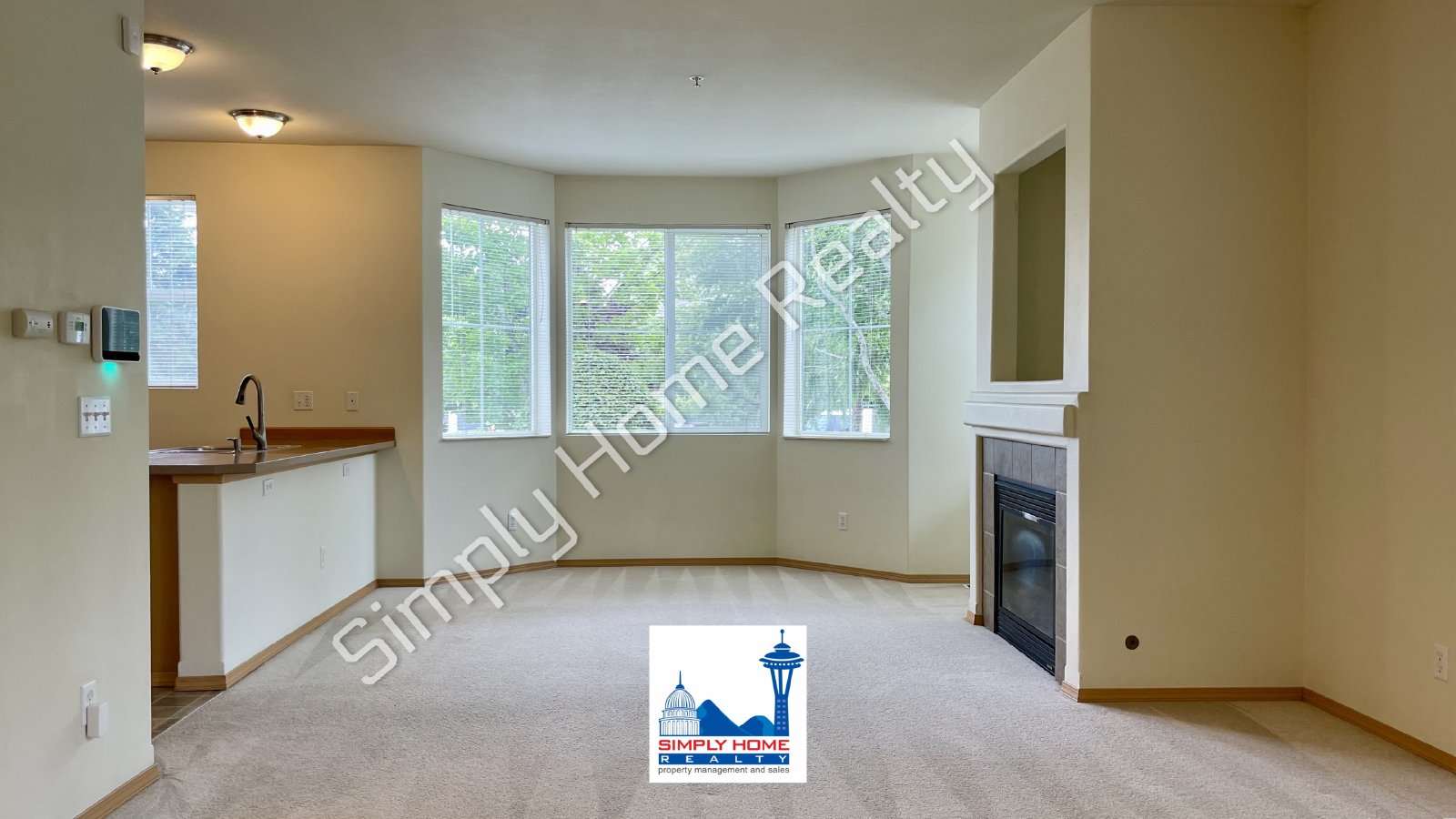 1399 Hudson St property image