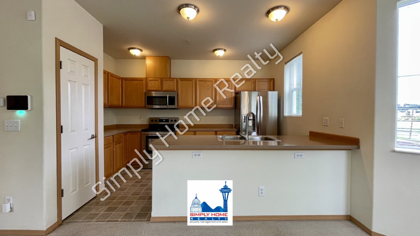 1399 Hudson St property image