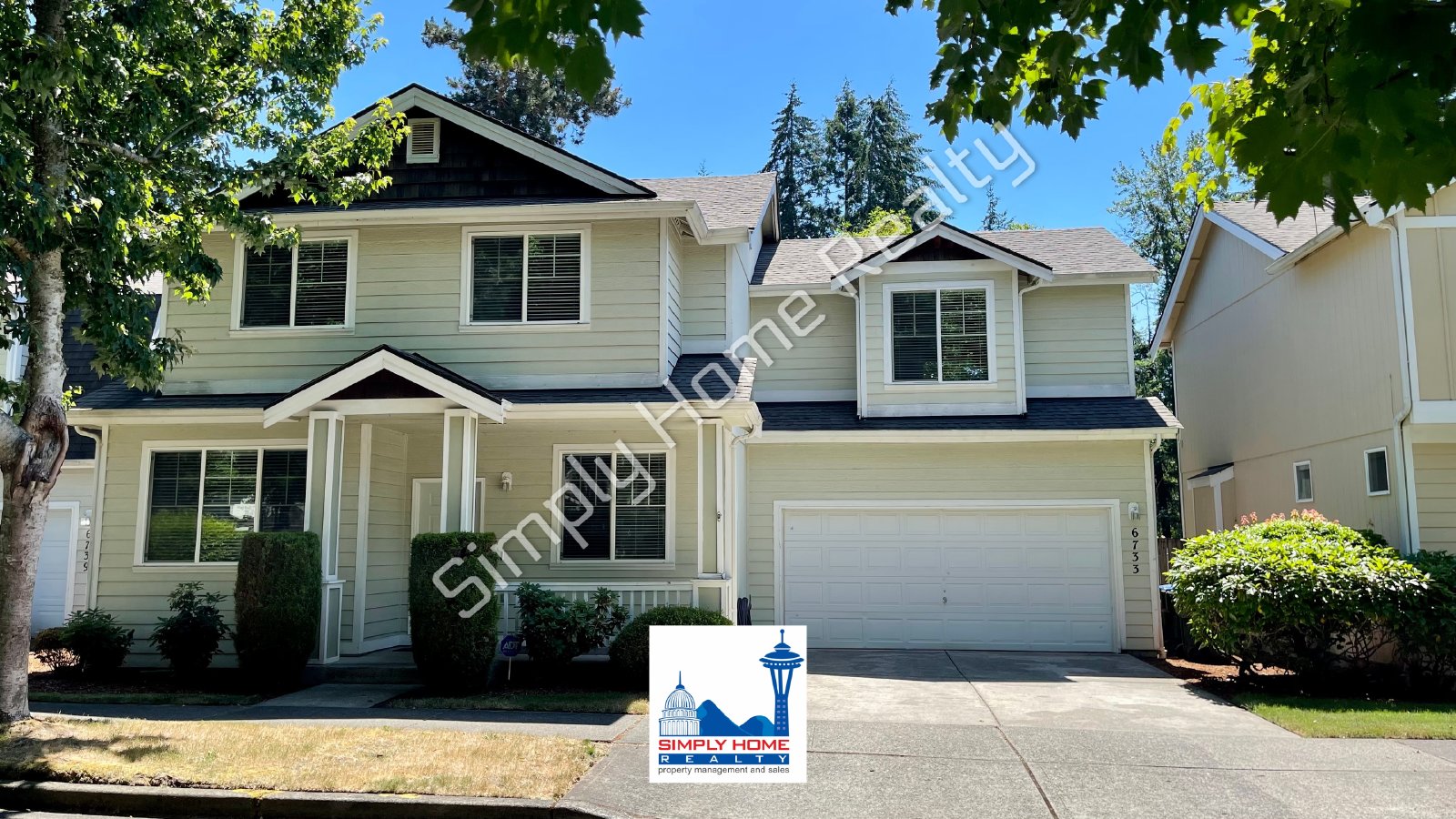6733 Steamer Dr SE property image