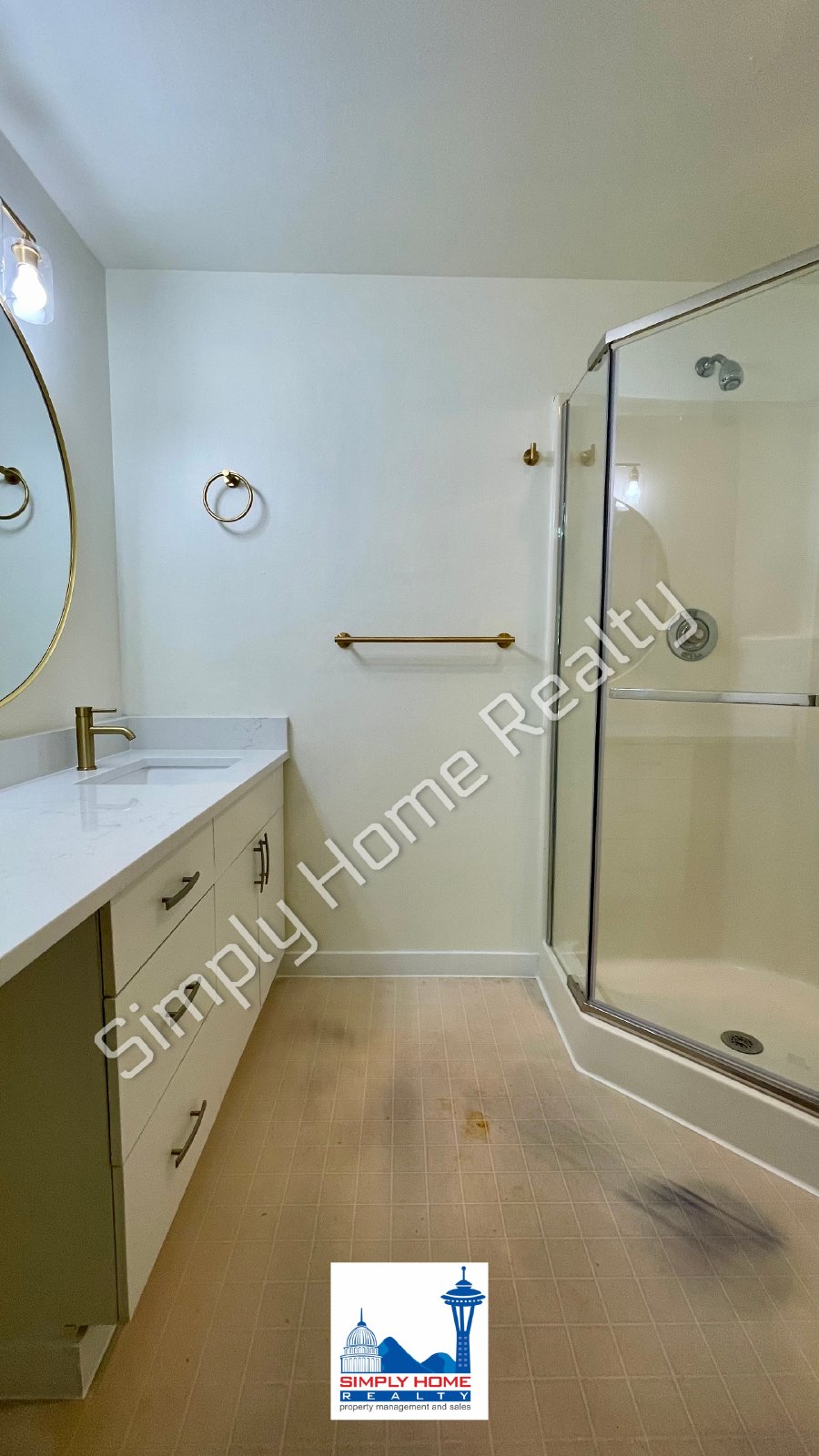 MOVE-IN READY LUXURY RENTAL property image