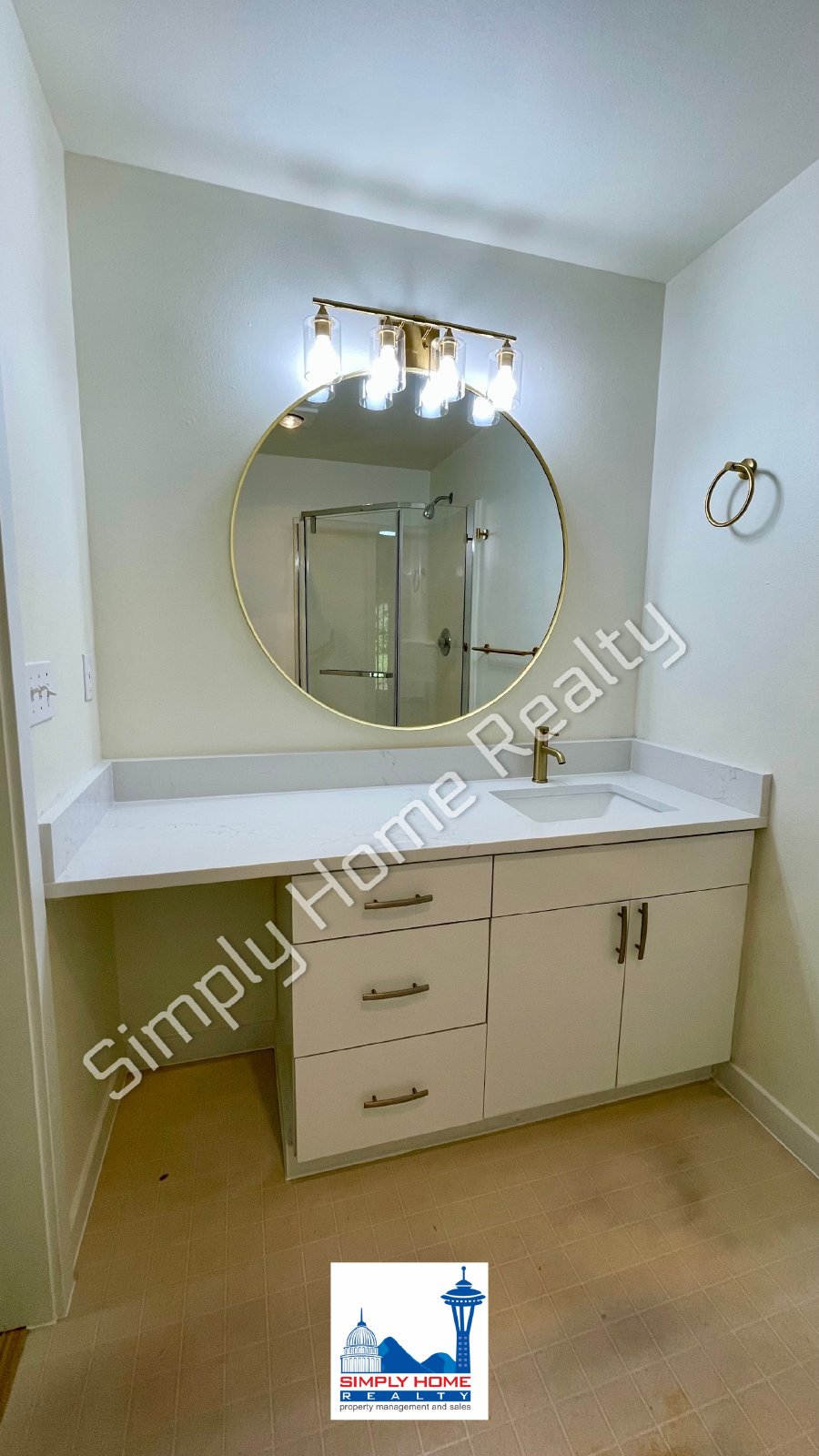 MOVE-IN READY LUXURY RENTAL property image