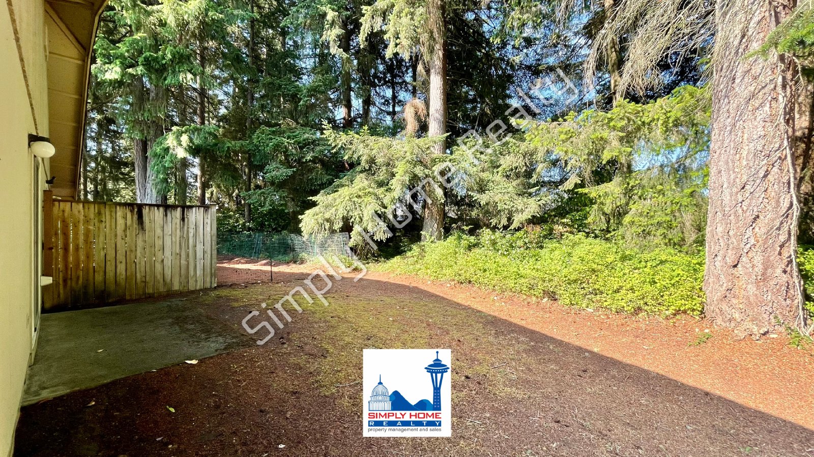 MOVE-IN READY LUXURY RENTAL property image
