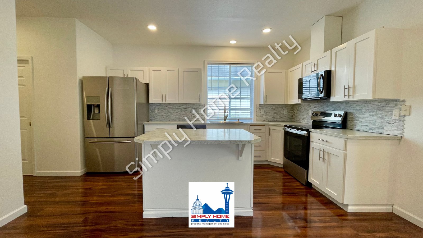8335 15th Ave SE property image