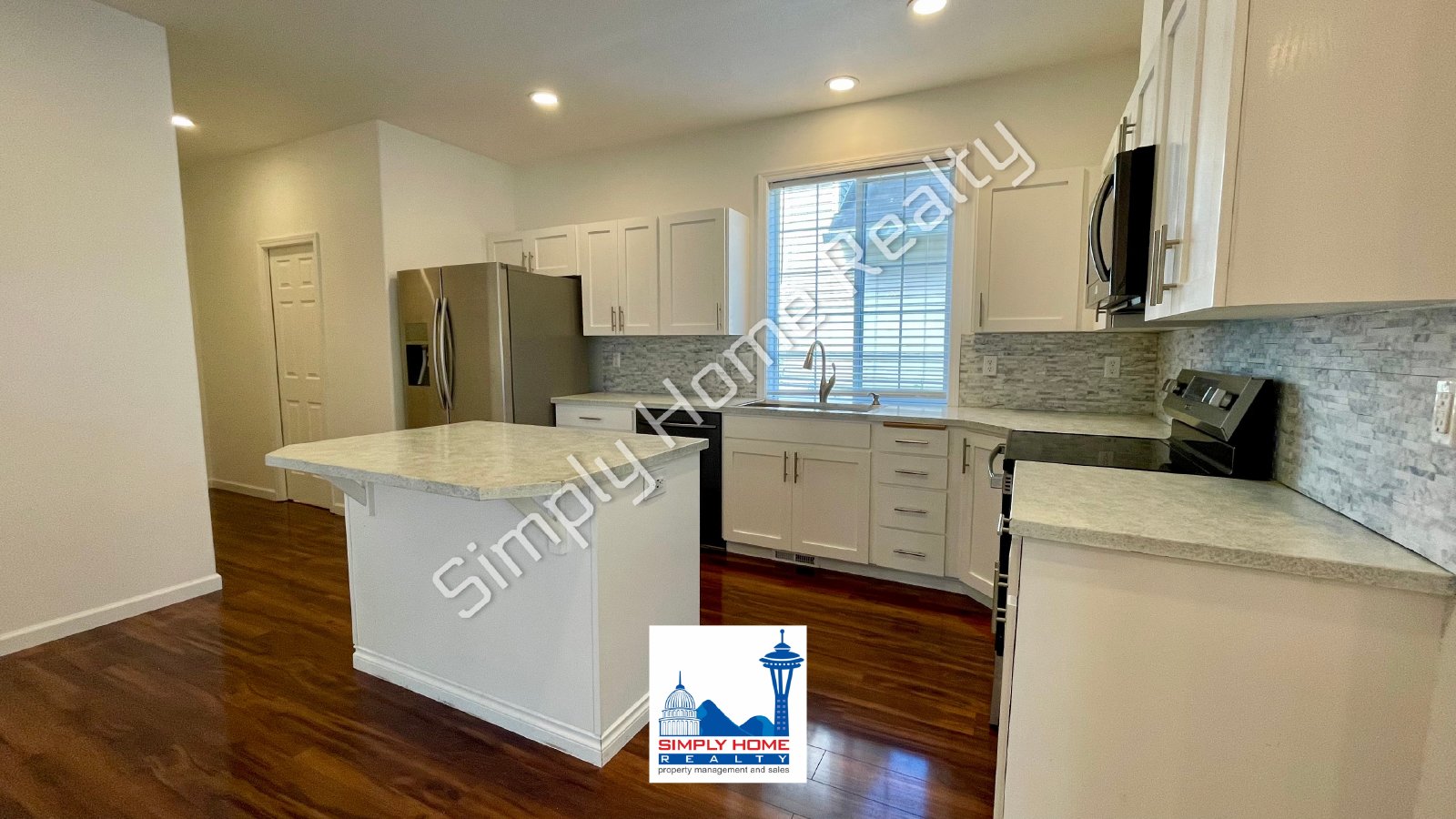 8335 15th Ave SE property image