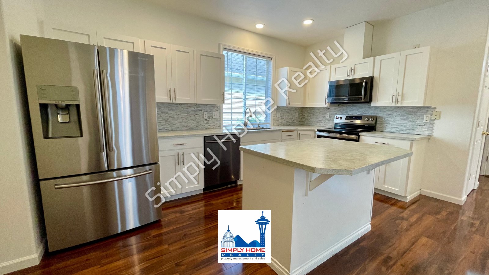 8335 15th Ave SE property image