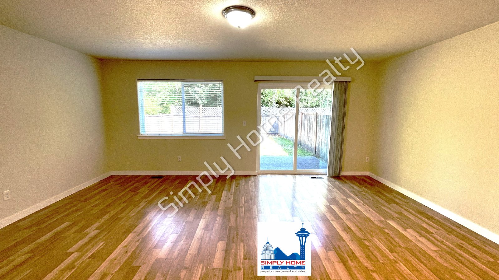 4526 5th Ave NW property image