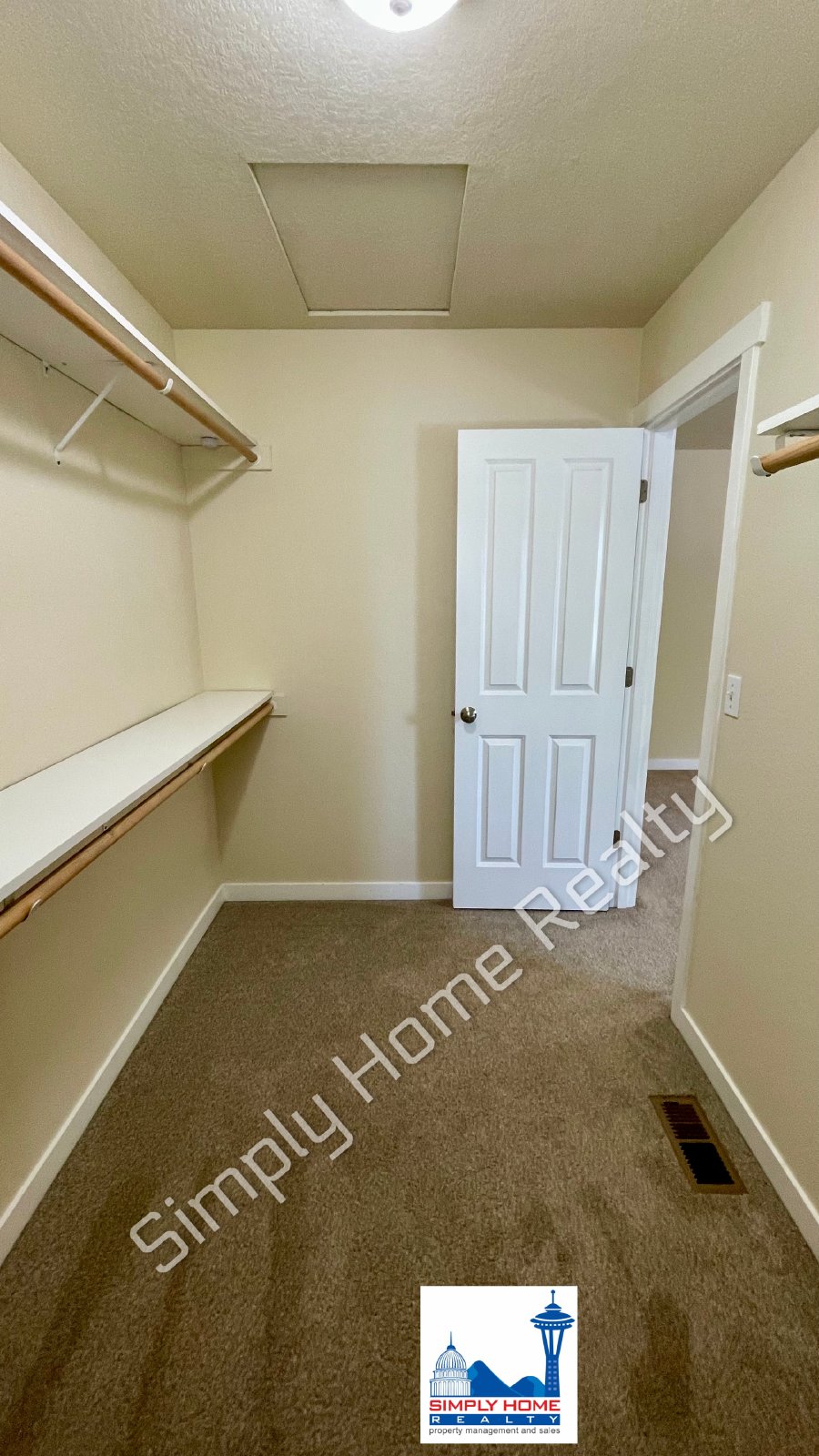 4526 5th Ave NW property image