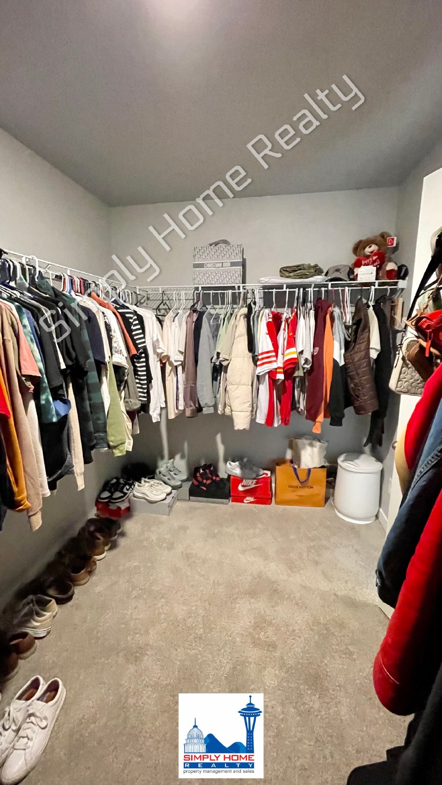 Step into the luxurious comfort of your dream home! property image