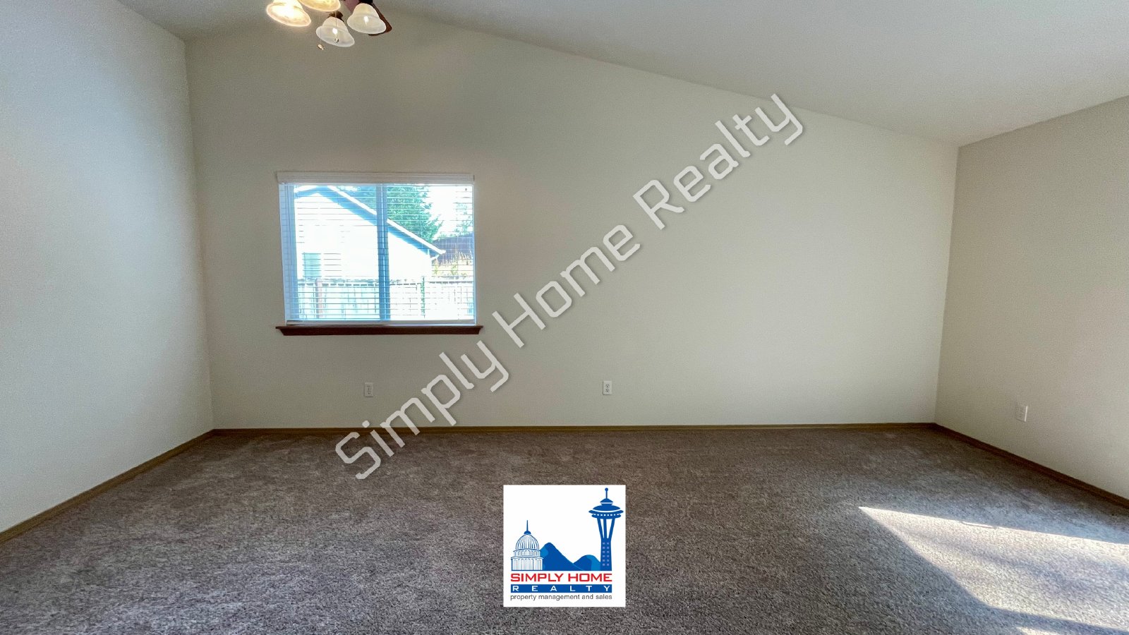 921 Avalon Ct SE property image