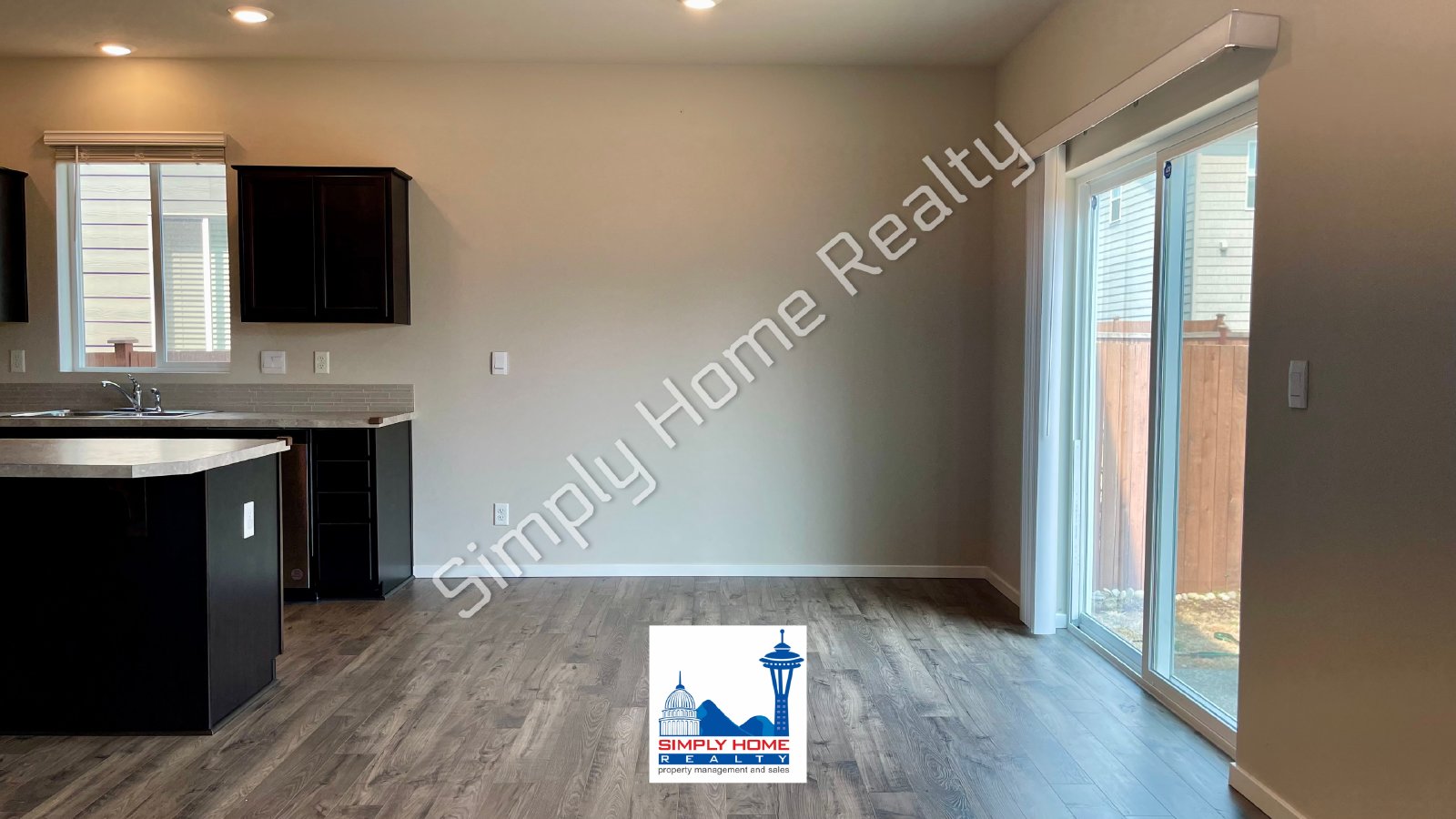 18715 Emmons Ct E property image