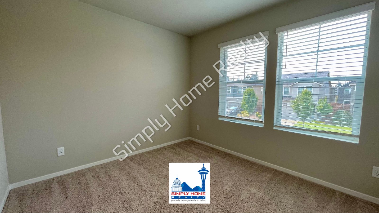 18715 Emmons Ct E property image