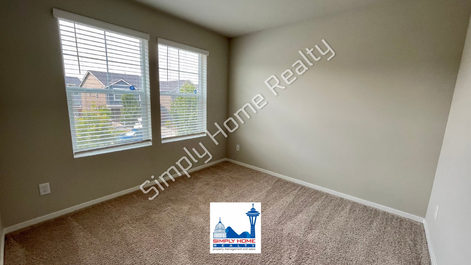18715 Emmons Ct E property image