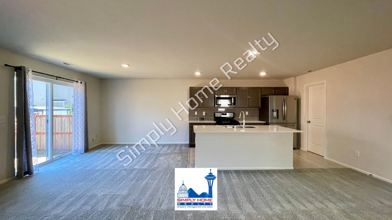 9118 Lady Slipper St SE property image